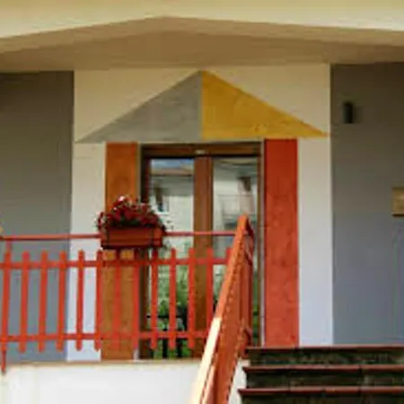 Lejlighed Cosy In Calvello, 45 Sqm With Included Parking